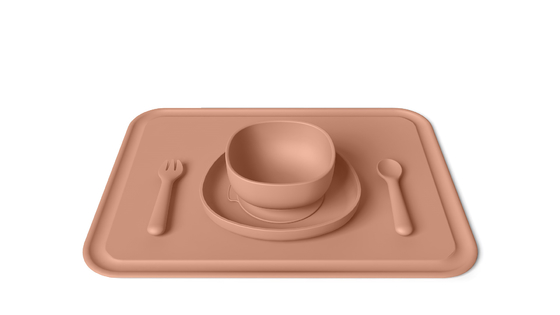 230 Degree Resistance Square Silicone Bib And Plate Set With FDA