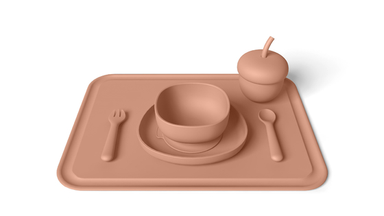 230 Degree Resistance Square Silicone Bib And Plate Set With FDA